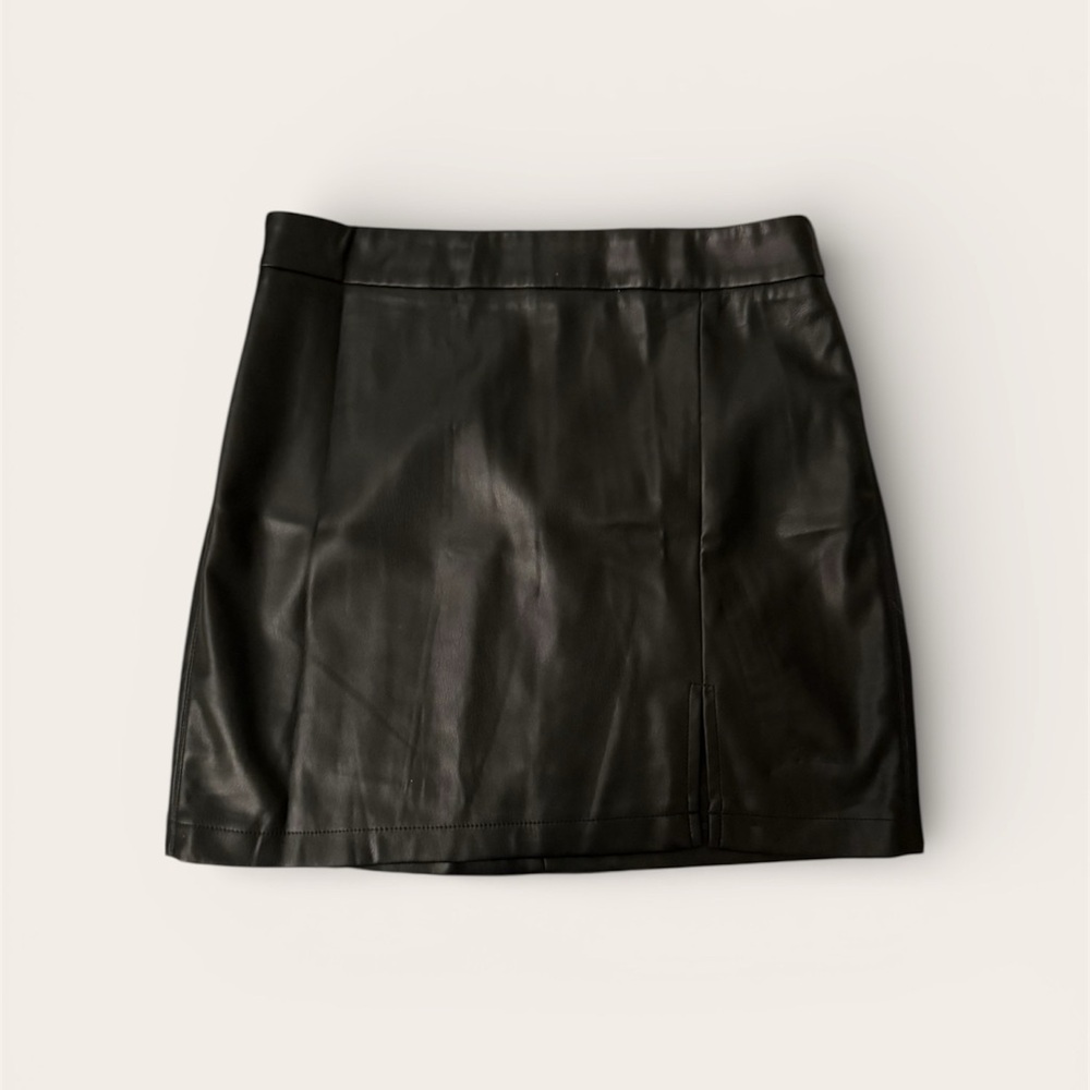 Classic Black Leather Skirt